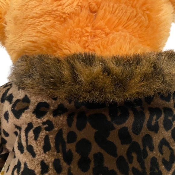 JC Penney HOLIDAY COLLECTION Vintage Plush Bear 2001 Leopard Print 28” - Picture 6 of 7